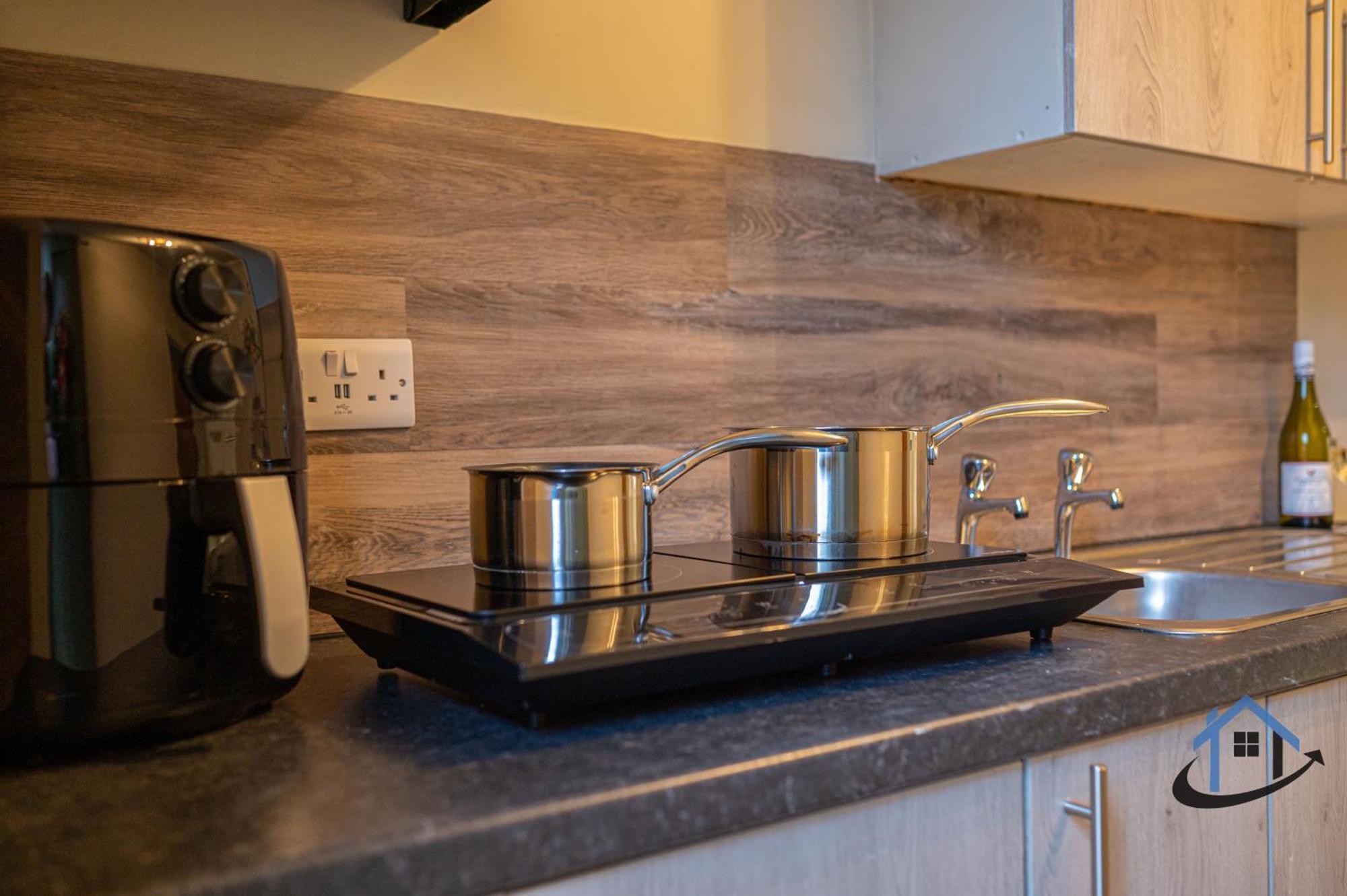 Stanwick Studio, Cosy Country Studio, Sleeps 4, Parking, Wifi Kültér fotó