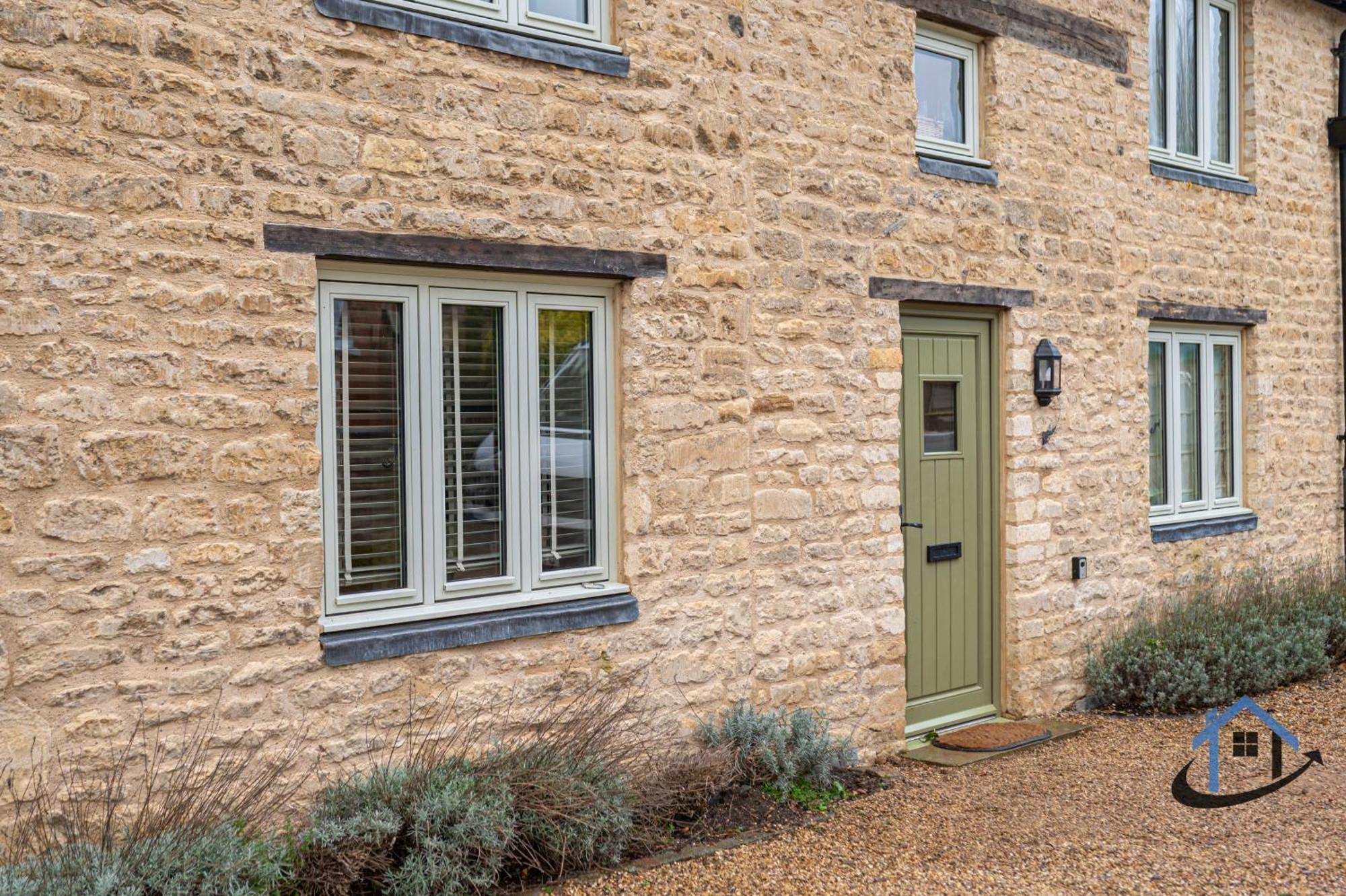 Stanwick Studio, Cosy Country Studio, Sleeps 4, Parking, Wifi Kültér fotó